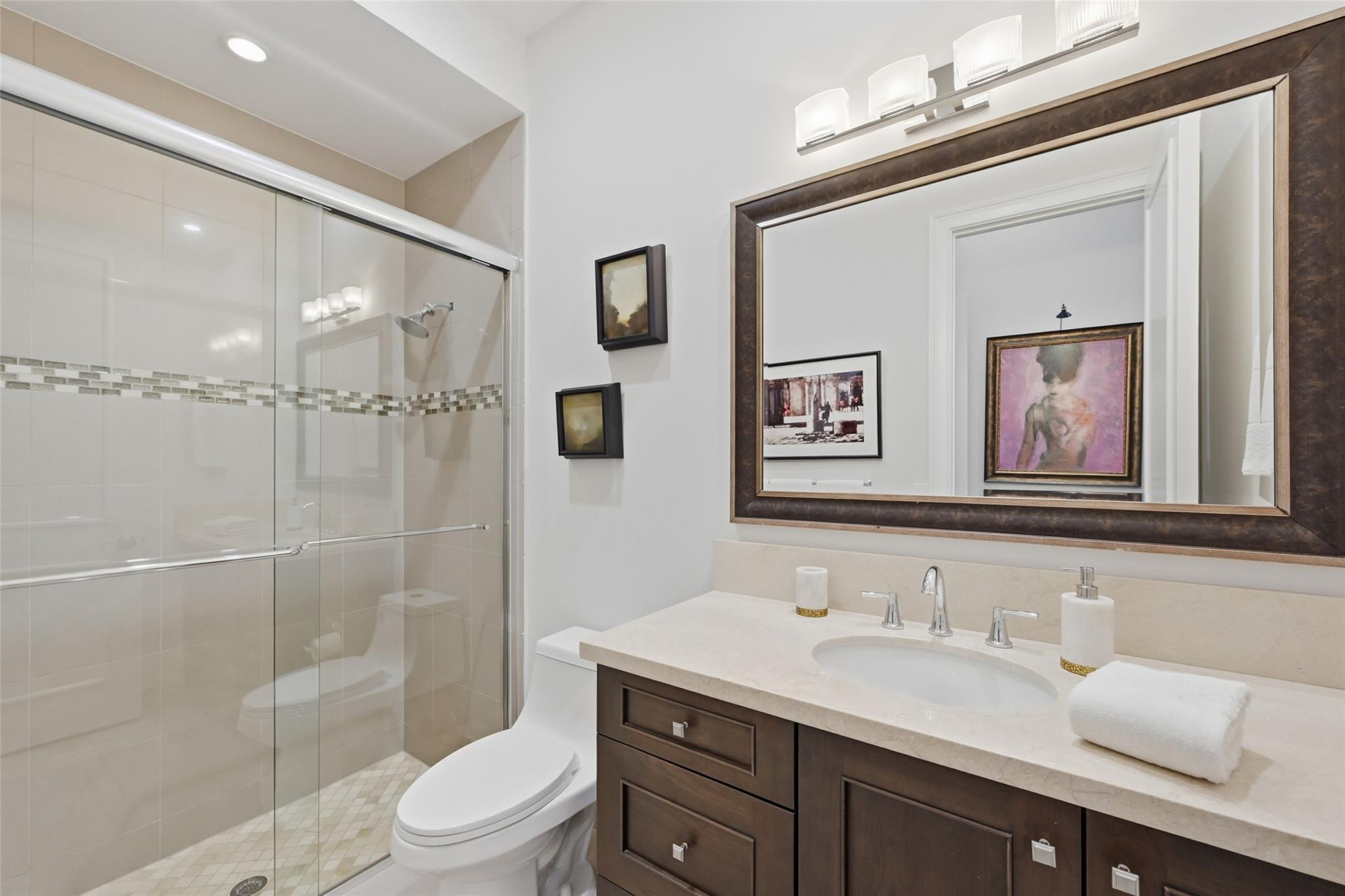 7 Bridges - Residential