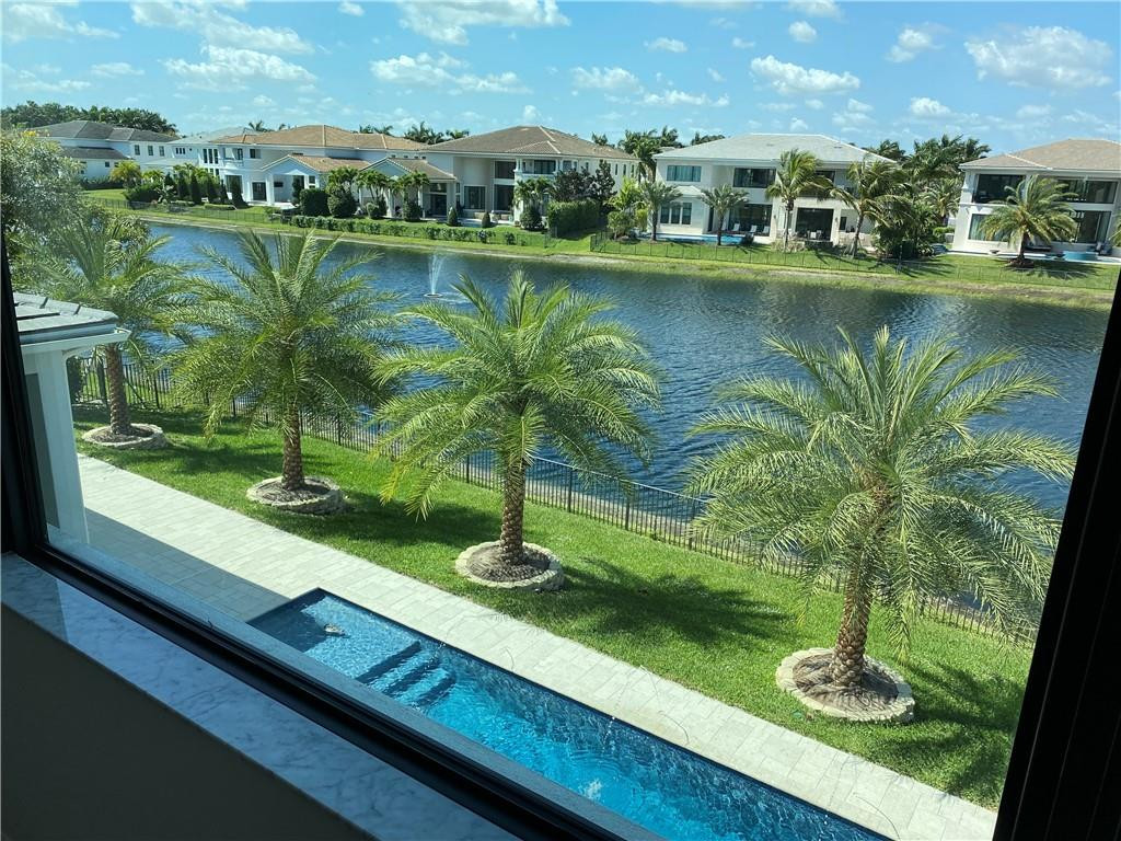 Royal Palm Polo - Residential