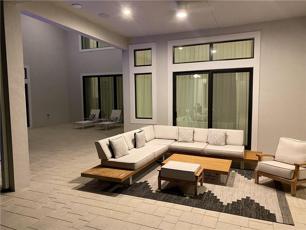 Royal Palm Polo - Residential