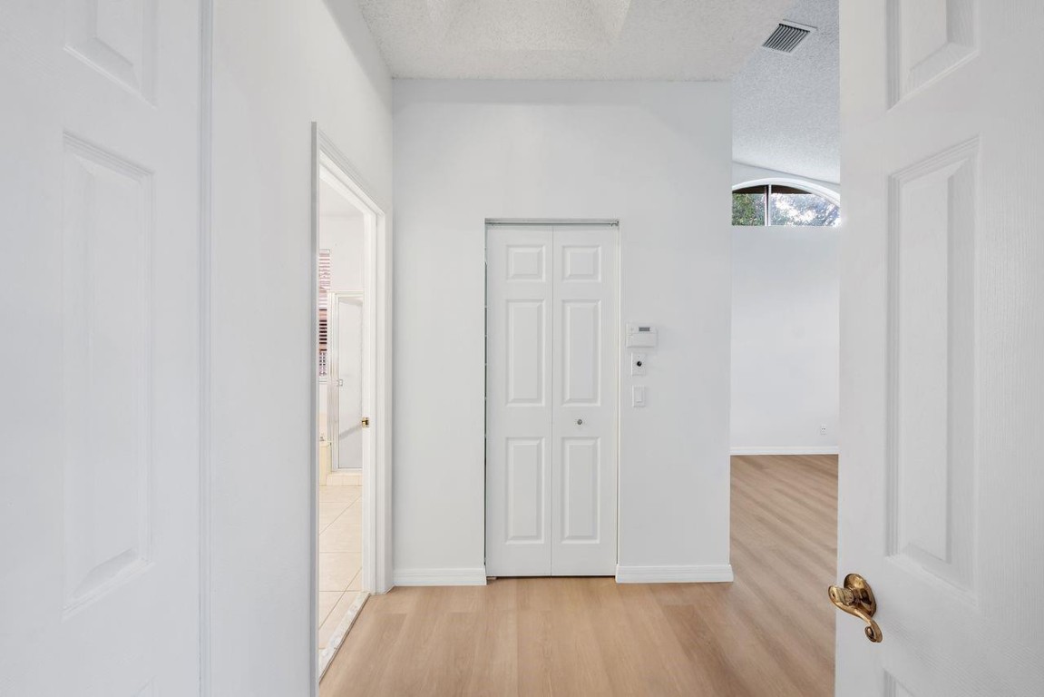 STEEPLECHASE EAGLE TRACE - Residential