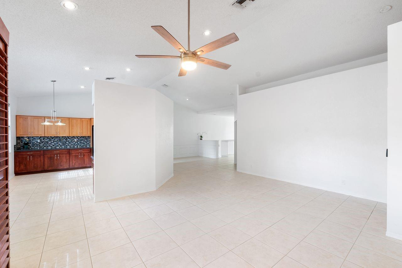 STEEPLECHASE EAGLE TRACE - Residential