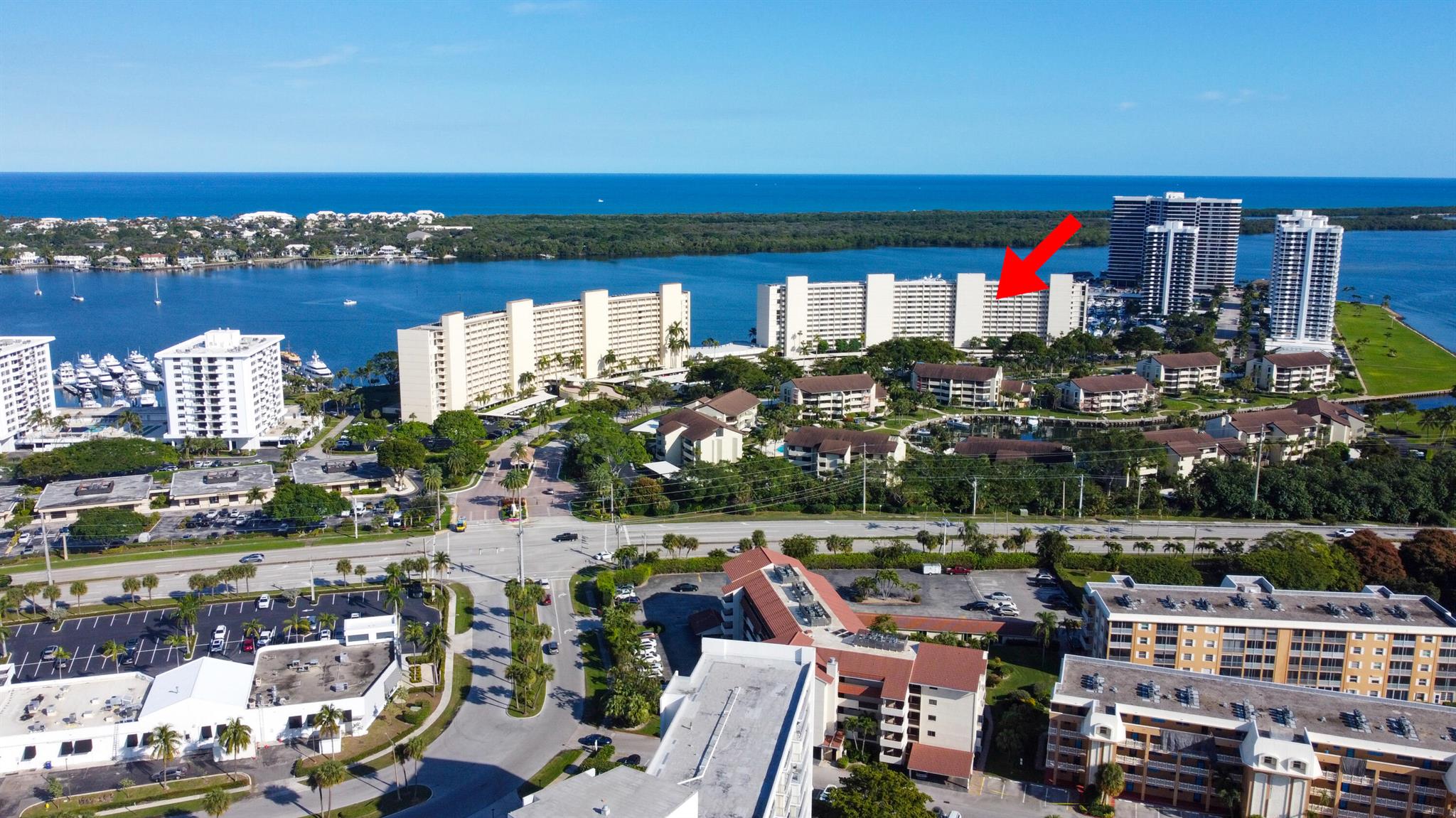 122 Lakeshore Drive 1134
