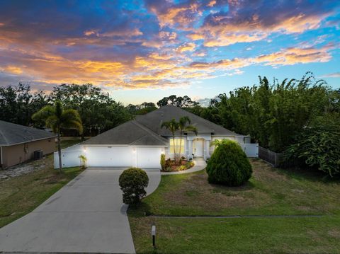 A home in Port St Lucie