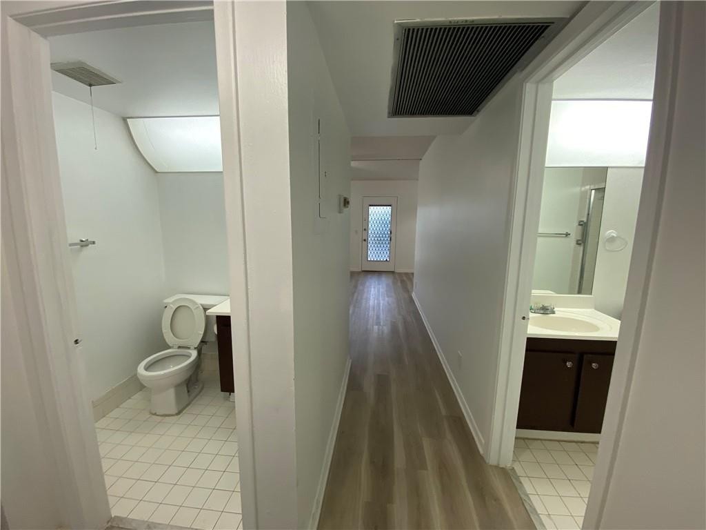 Century Village Kingsley - Residential