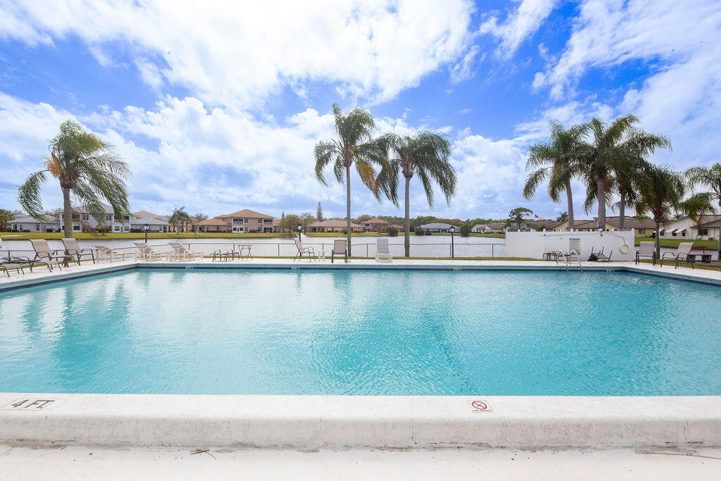 SAVANNAH'S CONDOMINIUM SECTION 1 PHASE 1-H - Residential