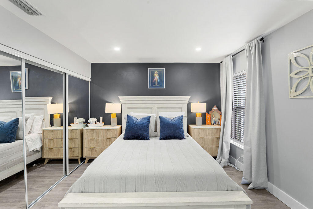 SAVANNAH'S CONDOMINIUM SECTION 1 PHASE 1-H - Residential