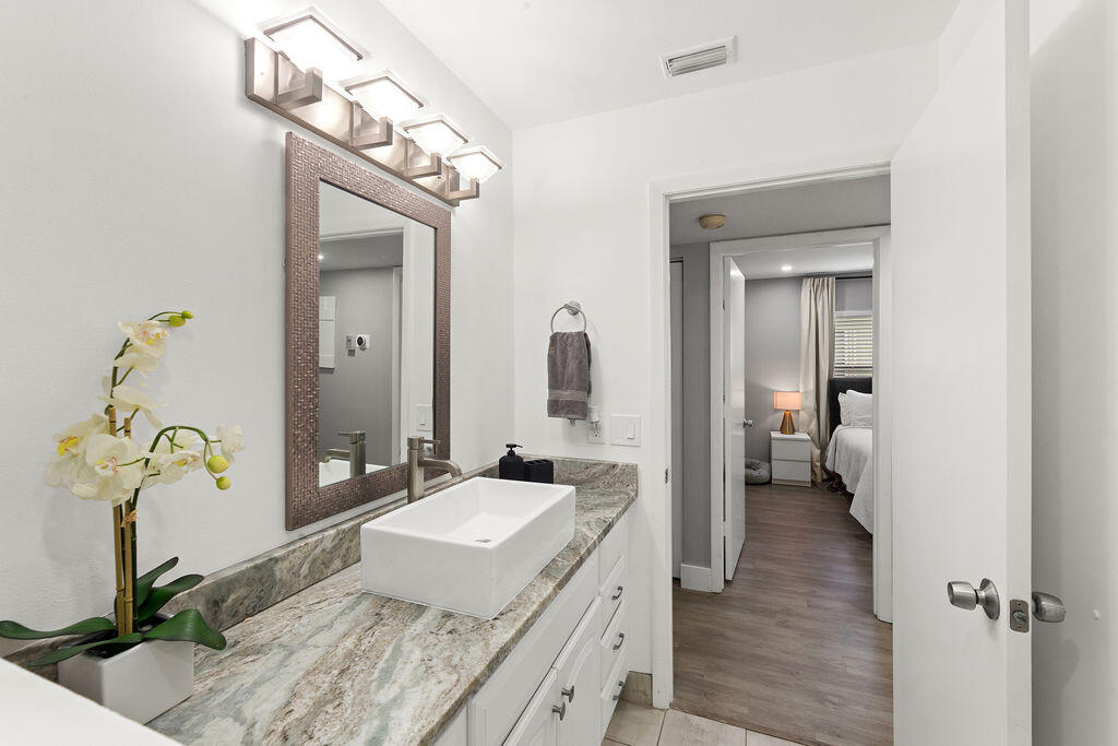 SAVANNAH'S CONDOMINIUM SECTION 1 PHASE 1-H - Residential