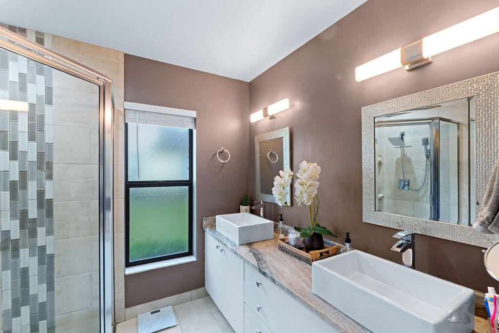 SAVANNAH'S CONDOMINIUM SECTION 1 PHASE 1-H - Residential