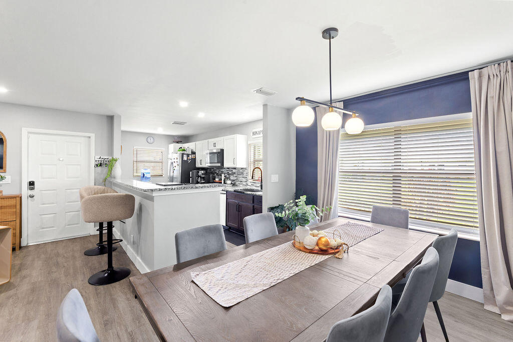 1740 W Sanderling Lane 1