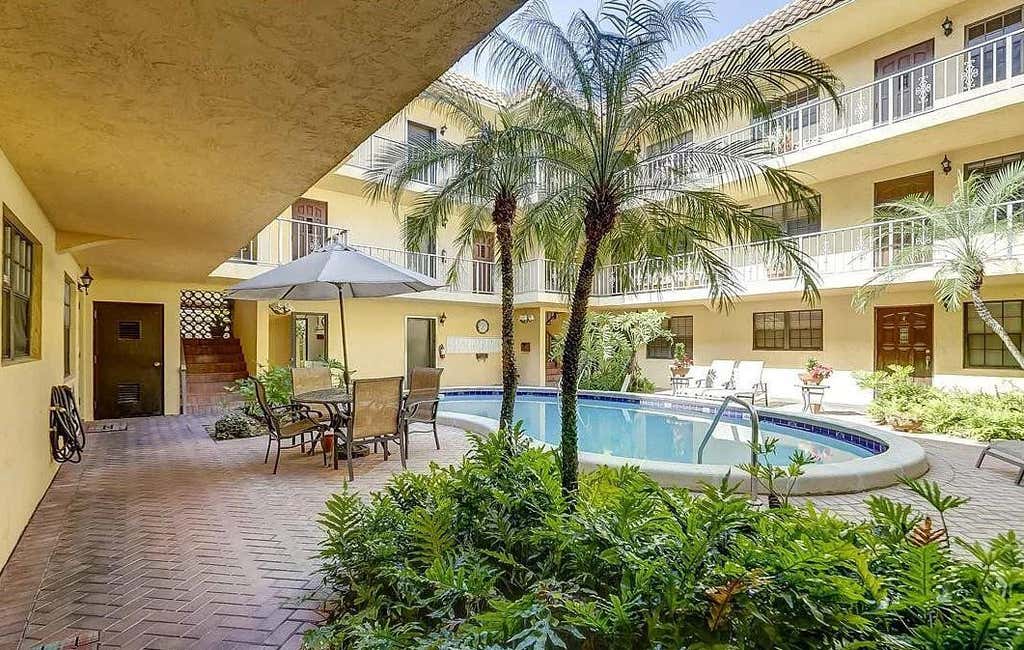Photo of 917 NE 16th Avenue #1, Fort Lauderdale, FL 33304 (MLS # B26060567)