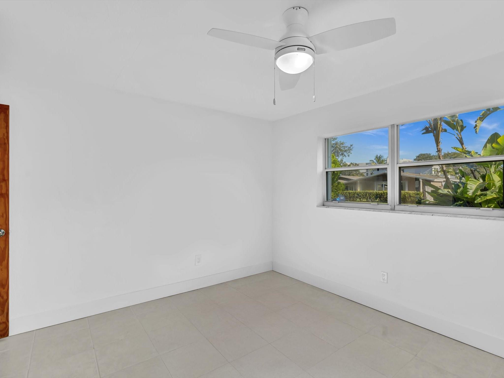 Lauderwood Amd 36-14 B - Residential