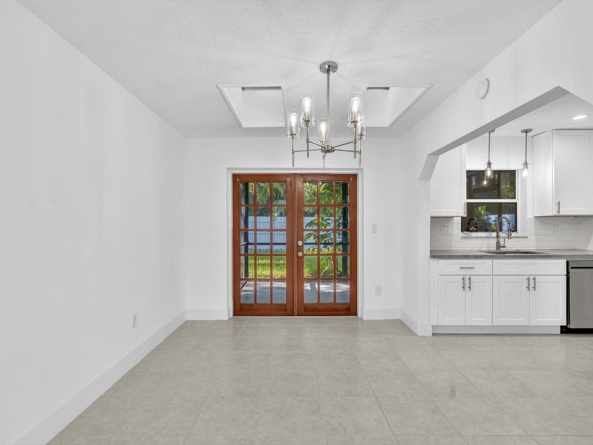 Lauderwood Amd 36-14 B - Residential