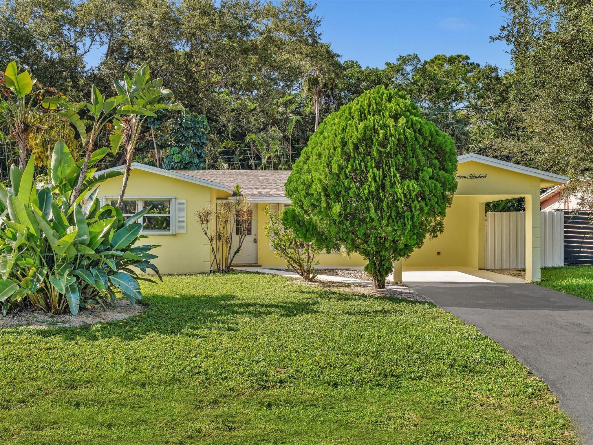 Lauderwood Amd 36-14 B - Residential