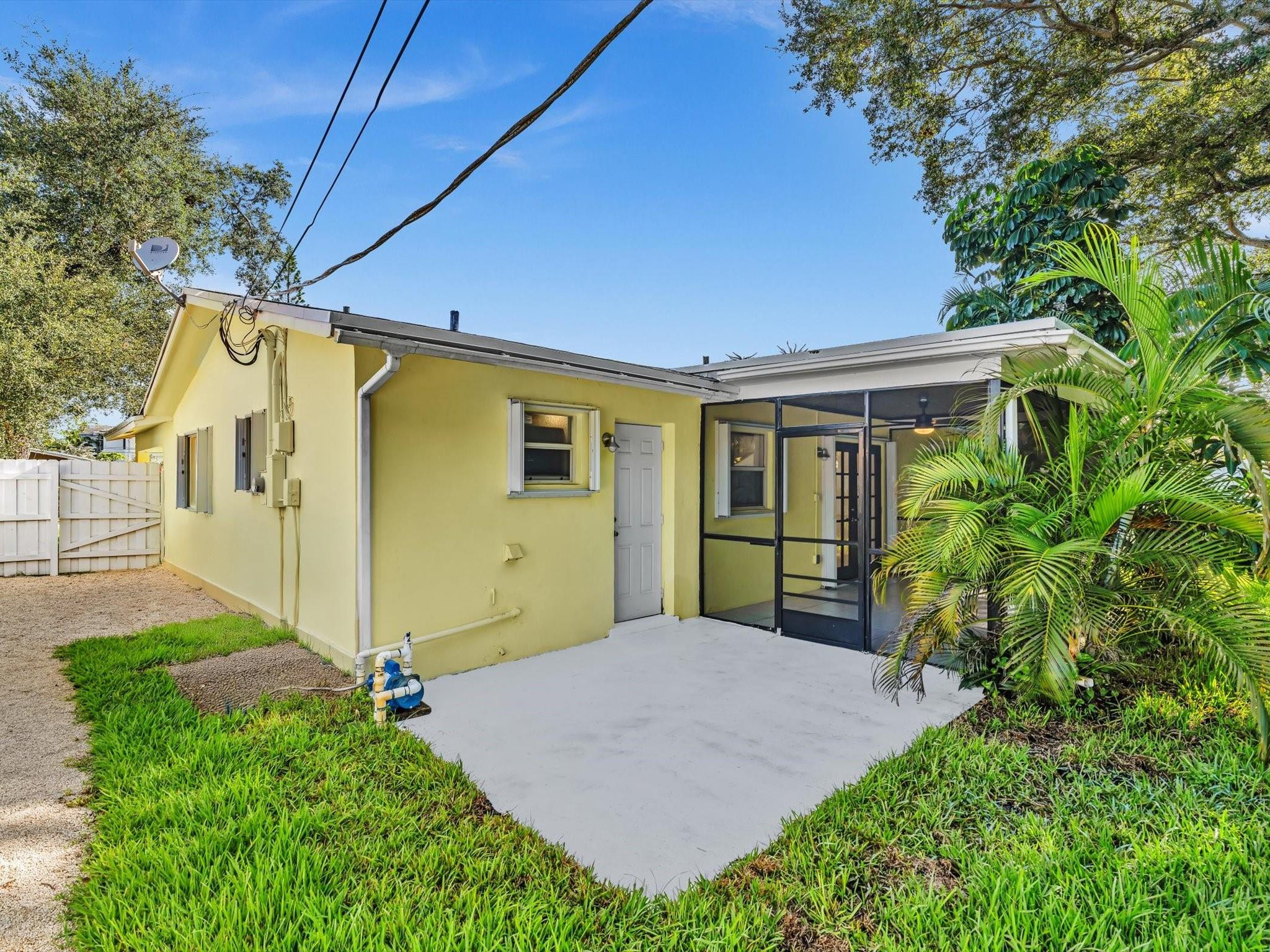 Lauderwood Amd 36-14 B - Residential