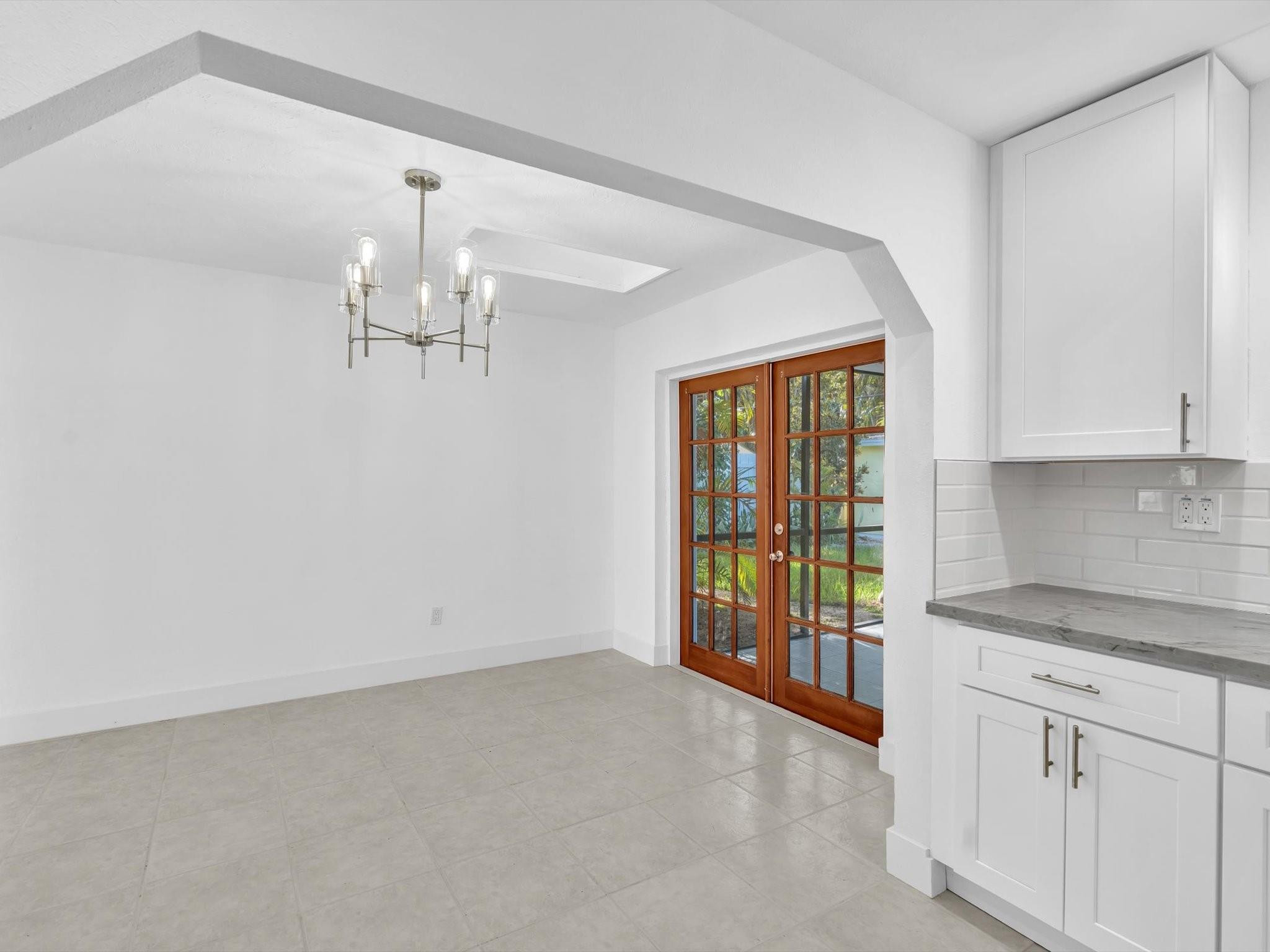 Lauderwood Amd 36-14 B - Residential