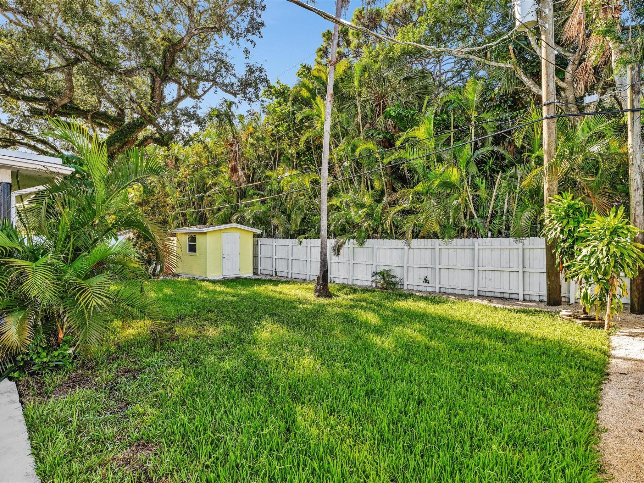 Lauderwood Amd 36-14 B - Residential