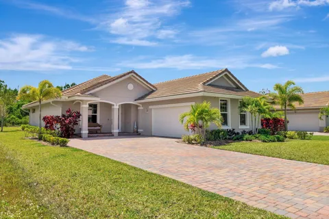 2640 Conifer Drive, Fort Pierce, FL 34951 - MLS#: R11078424