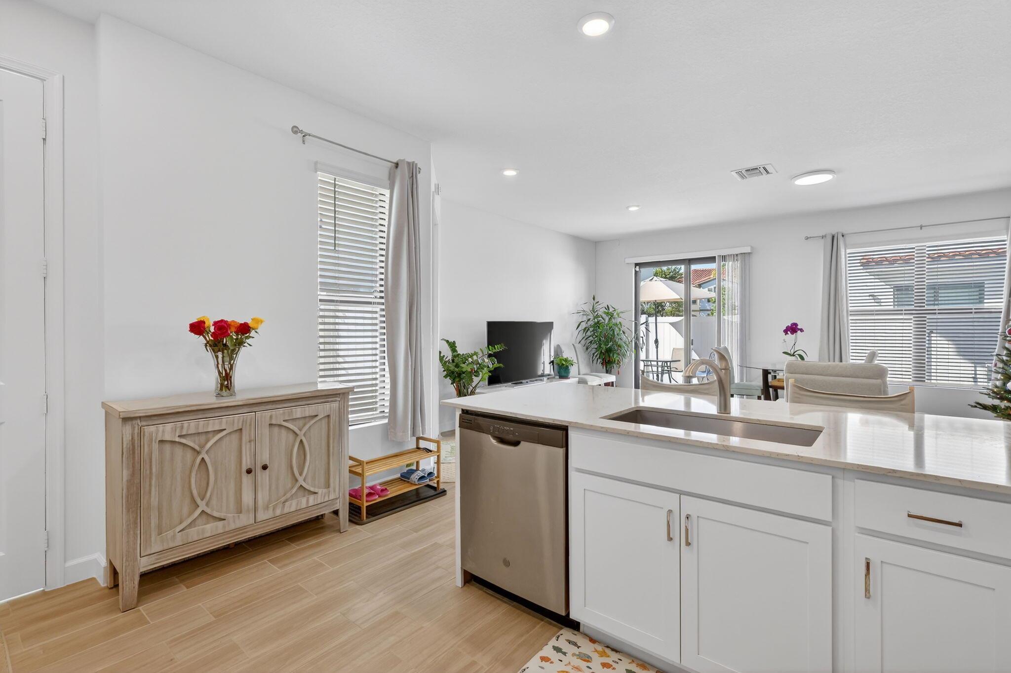 MEDITERRANEA - Residential