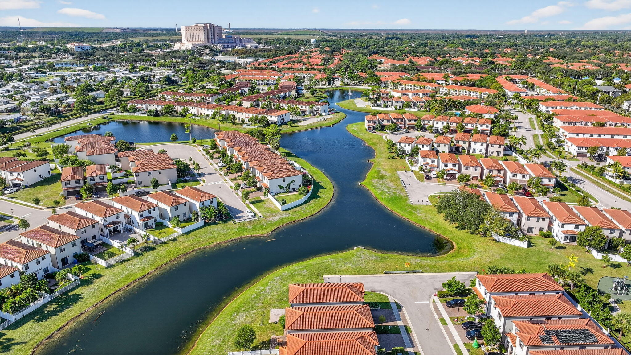 MEDITERRANEA - Residential