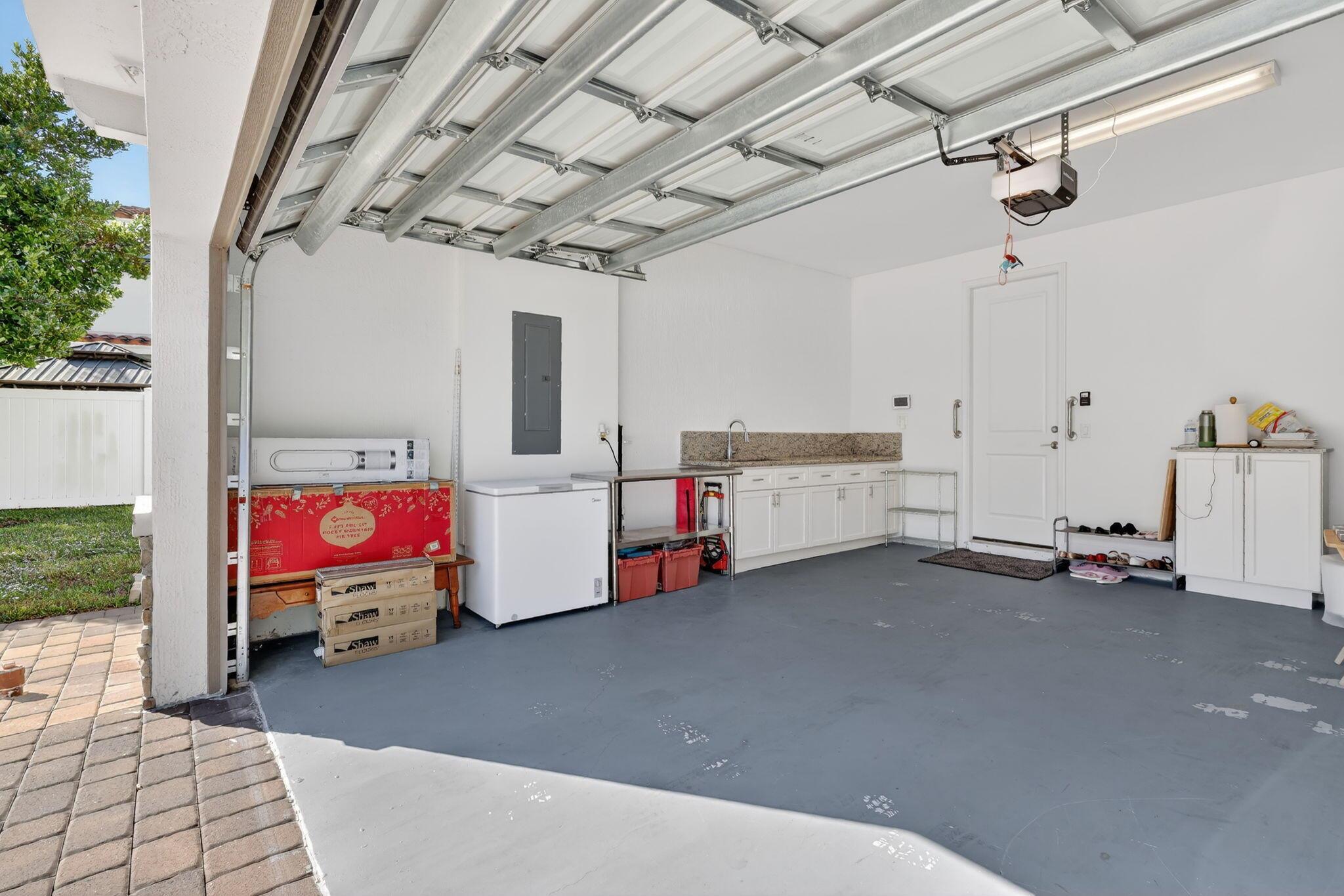 MEDITERRANEA - Residential