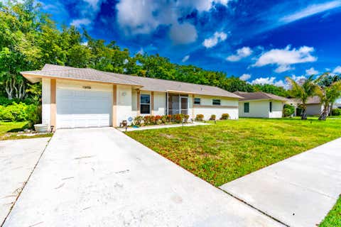 Photo of 14759 Hideaway Lane, Delray Beach, FL 33484 (MLS # B26026233)