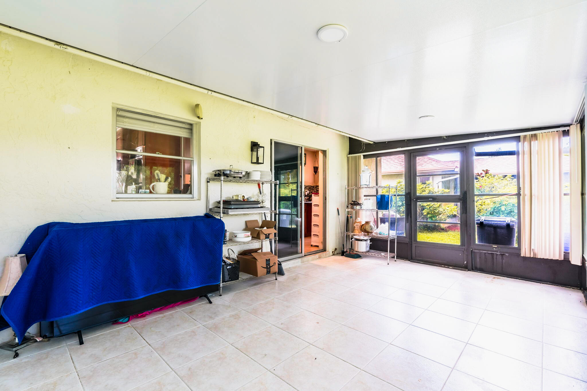 COCO WOOD LAKES SEC 3 - Residential