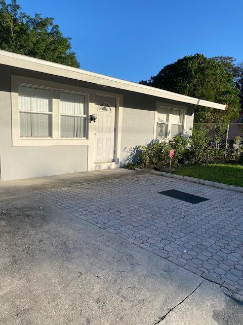 FORT PIERCE HEIGHTS - Residential Lease