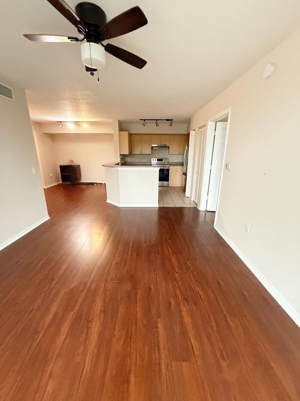 Photo of 411 Villa Circle Circle #411, Boynton Beach, FL 33435 (MLS # R11061877)