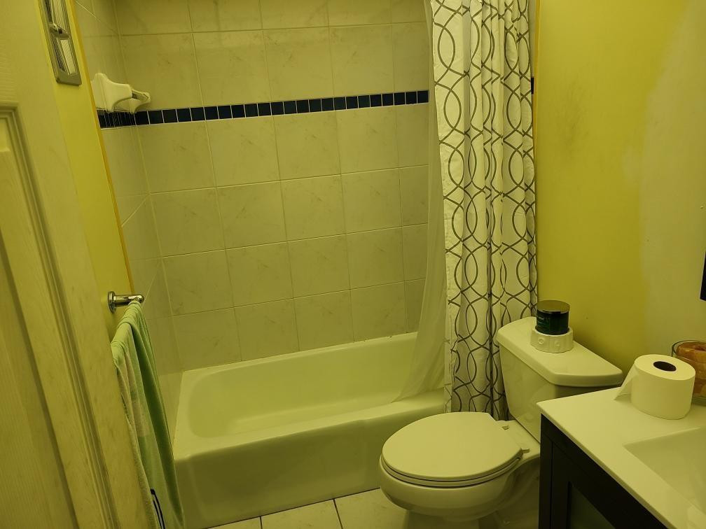 Spanish Oaks Condo - Residential Lease