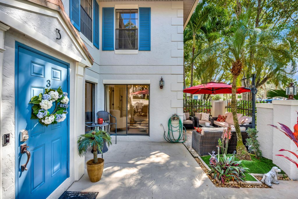 Photo of 352 Prestwick Circle #3, Palm Beach Gardens, FL 33418 (MLS # R11163100)