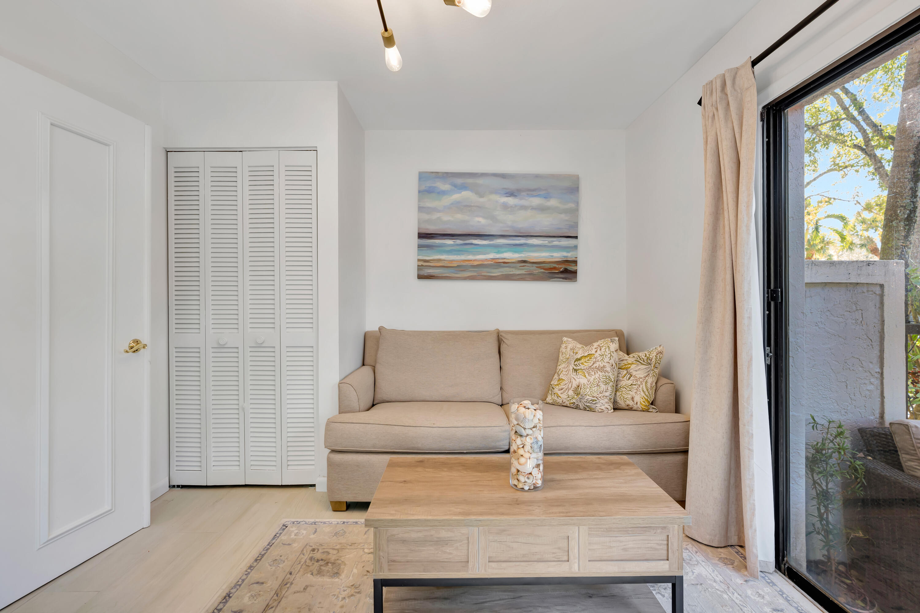 PRESTWICK CHASE - Residential