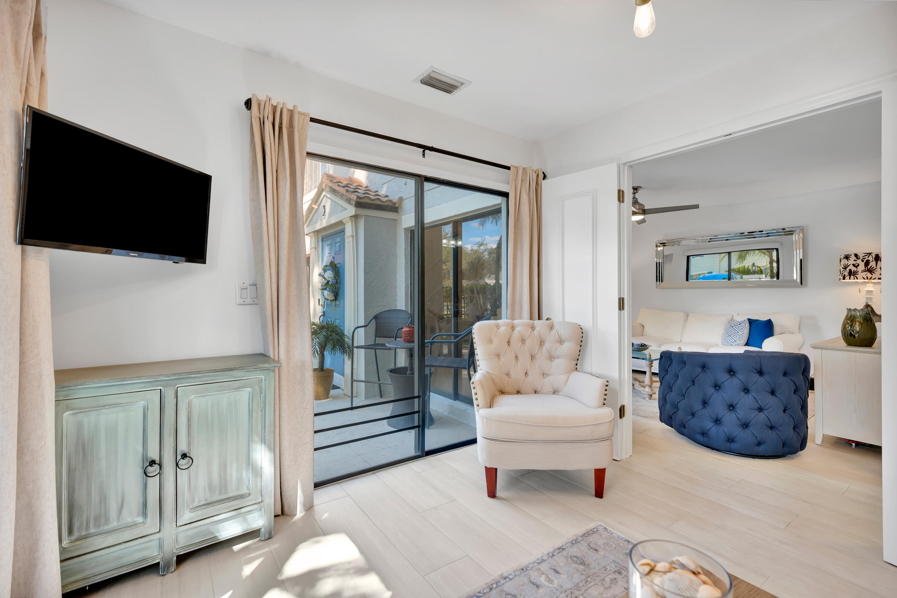 PRESTWICK CHASE - Residential