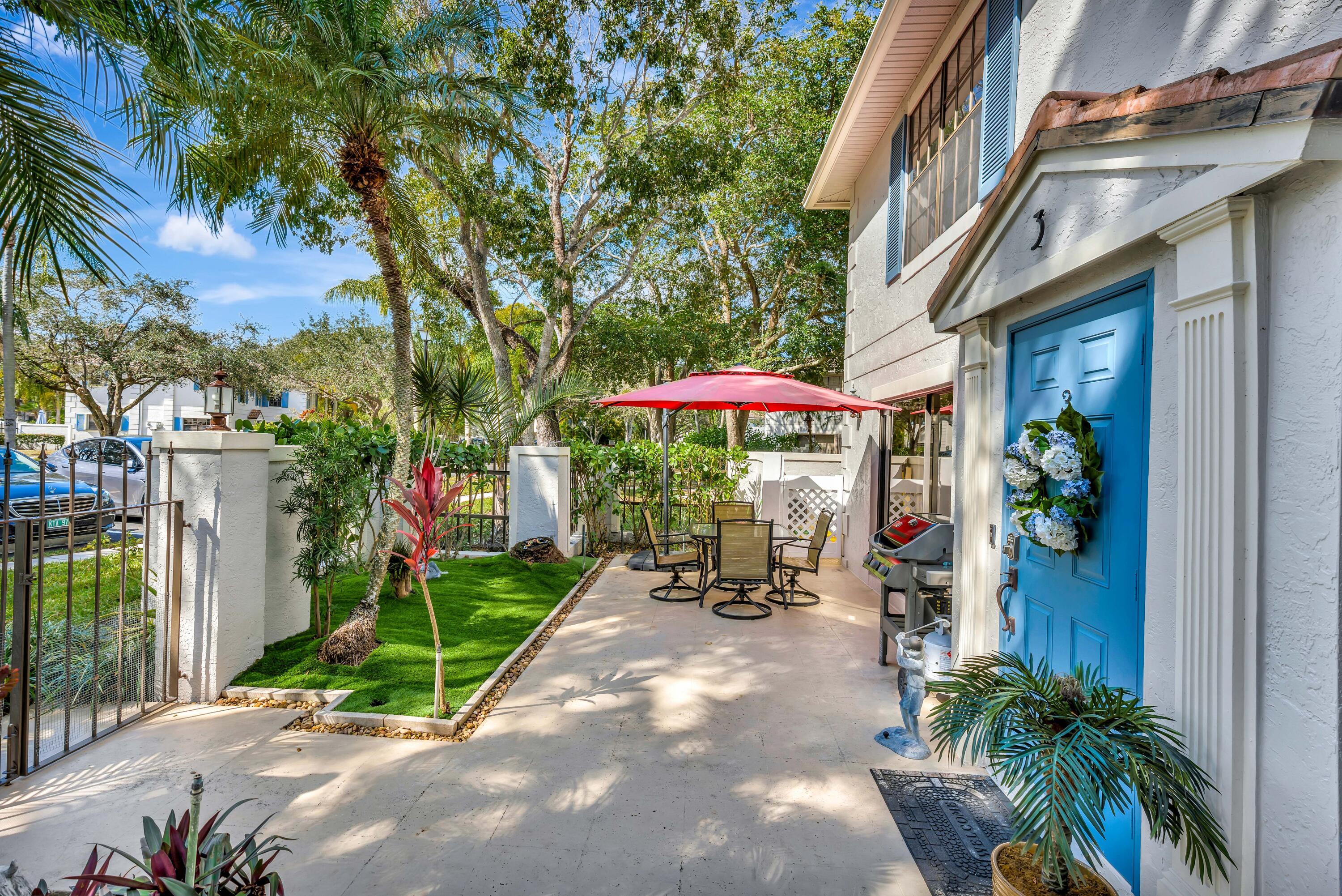 PRESTWICK CHASE - Residential