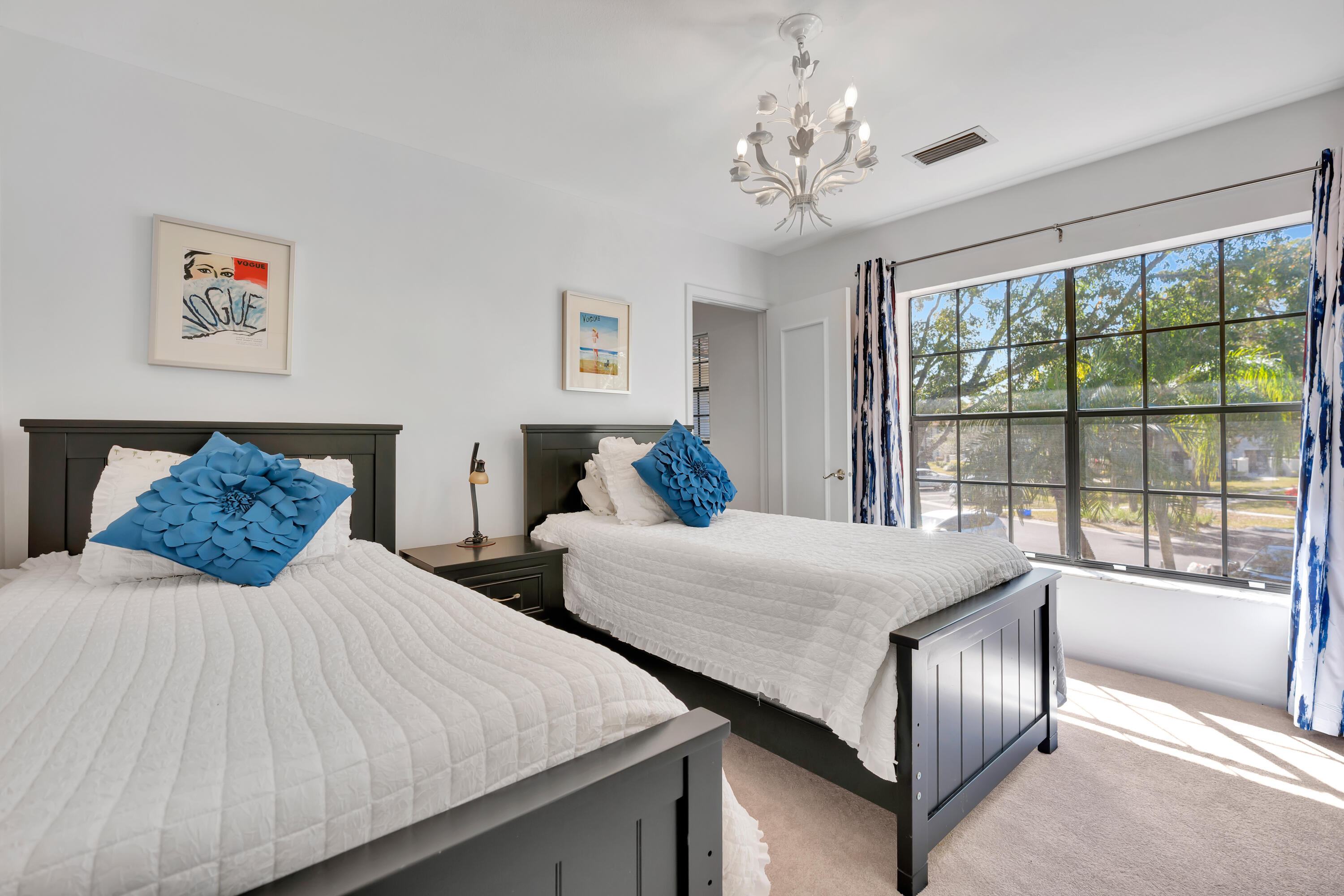 PRESTWICK CHASE - Residential