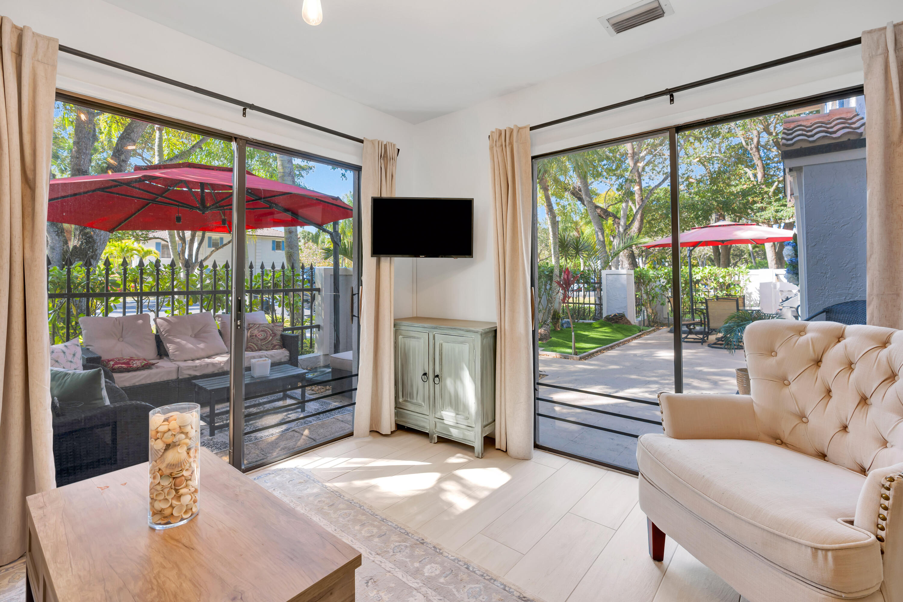 PRESTWICK CHASE - Residential