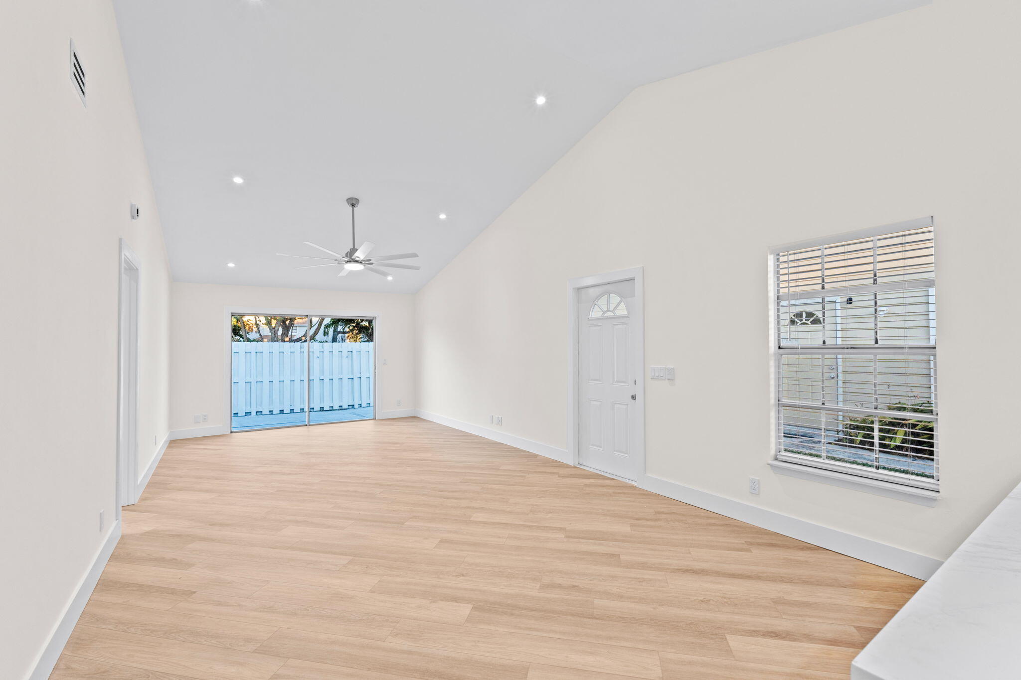 Royal Forest - Residential