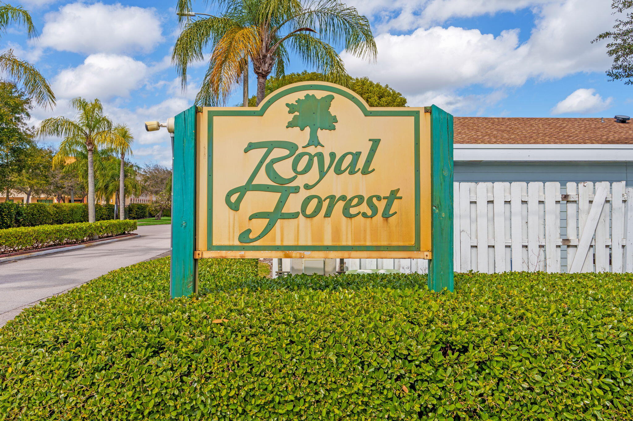 Royal Forest - Residential
