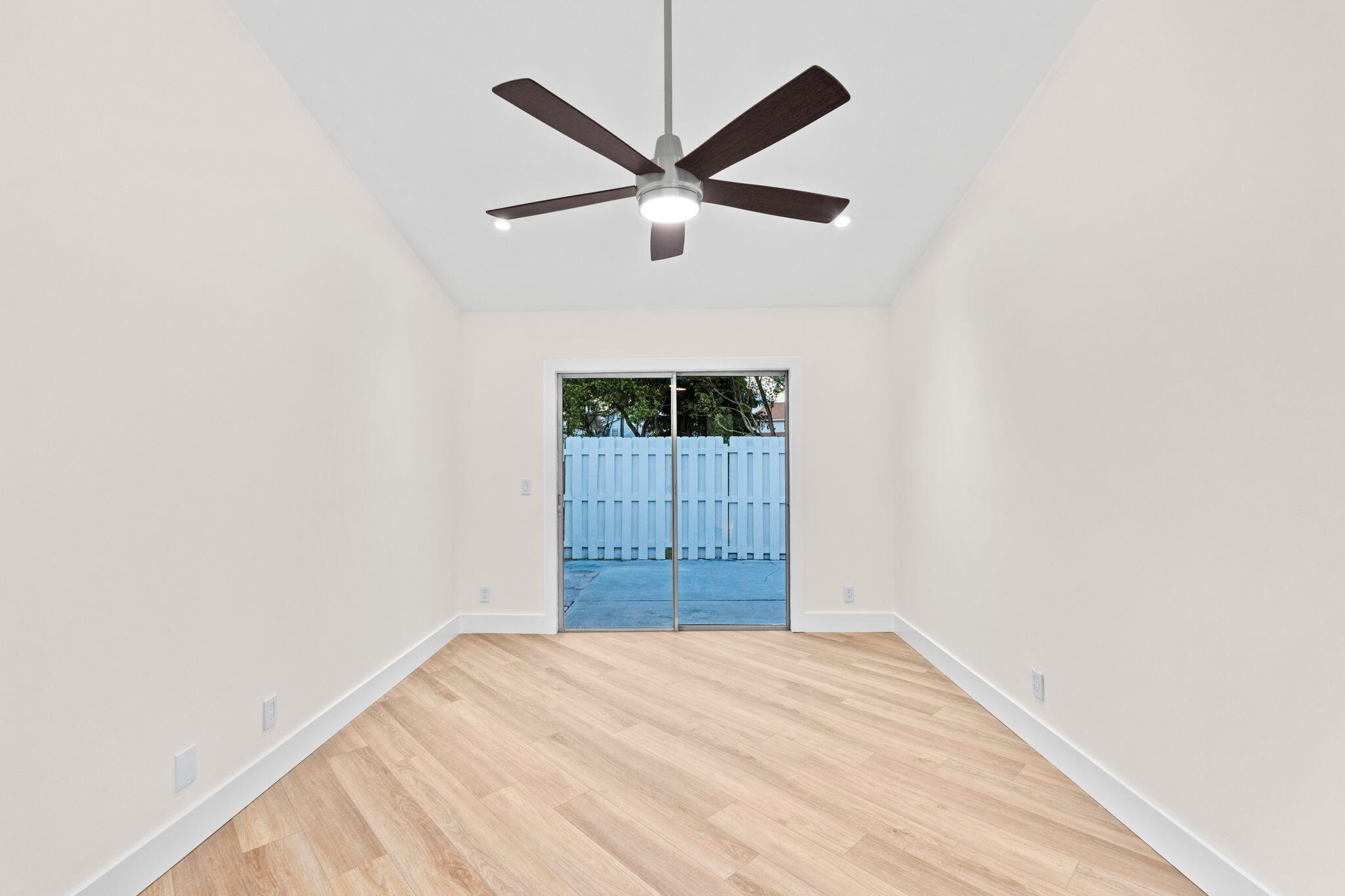 Royal Forest - Residential