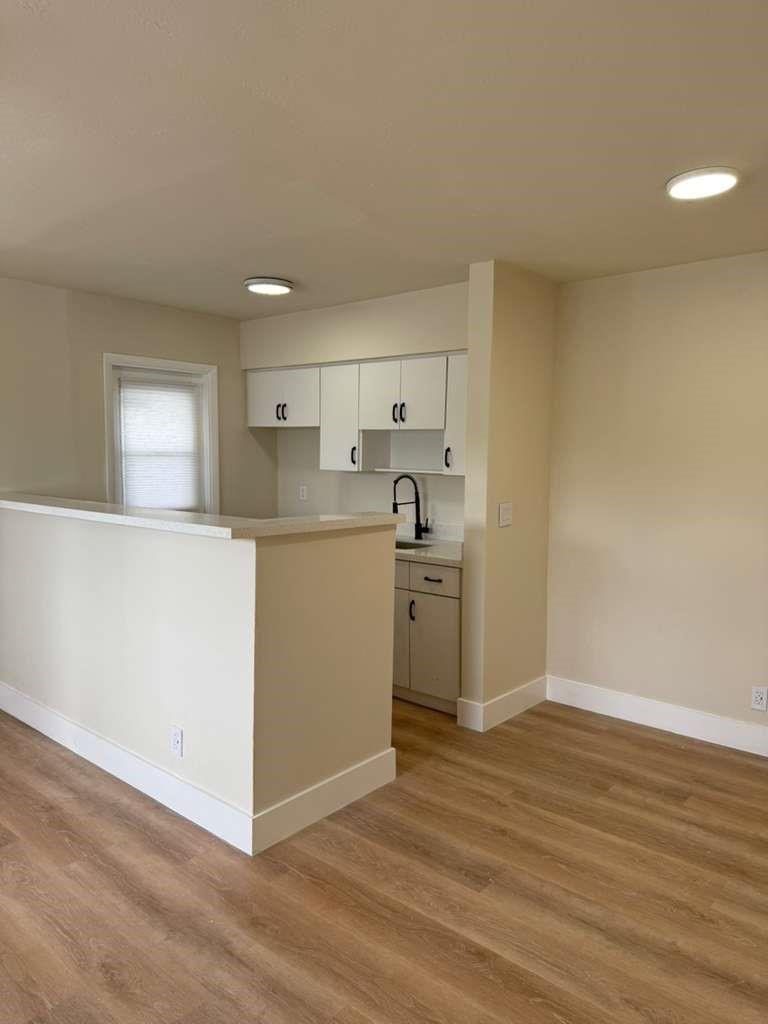 Hallandale Park 2 6-8 B - Residential Lease