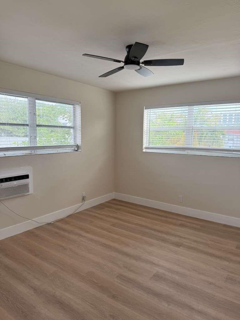 Hallandale Park 2 6-8 B - Residential Lease