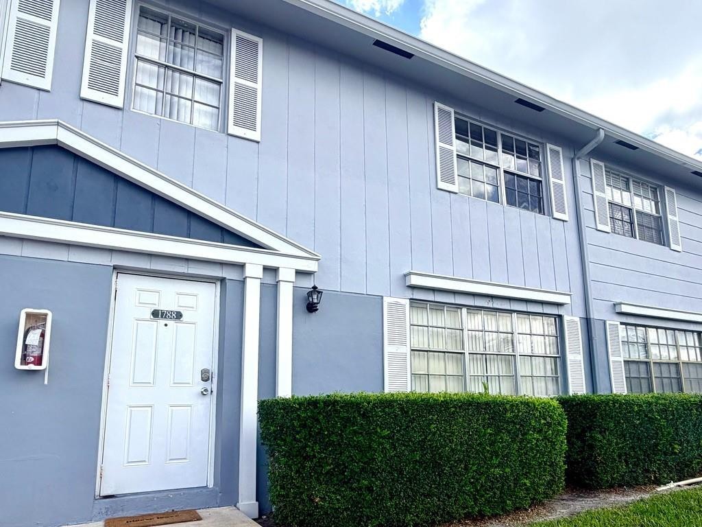 Arrowhead Golf & tennis C - Residential