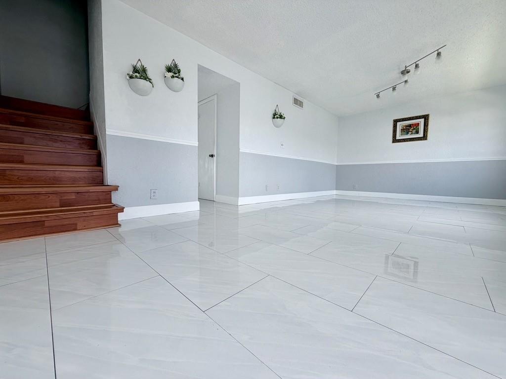 Arrowhead Golf & tennis C - Residential