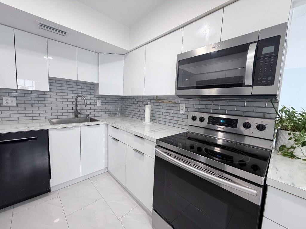 Arrowhead Golf & tennis C - Residential