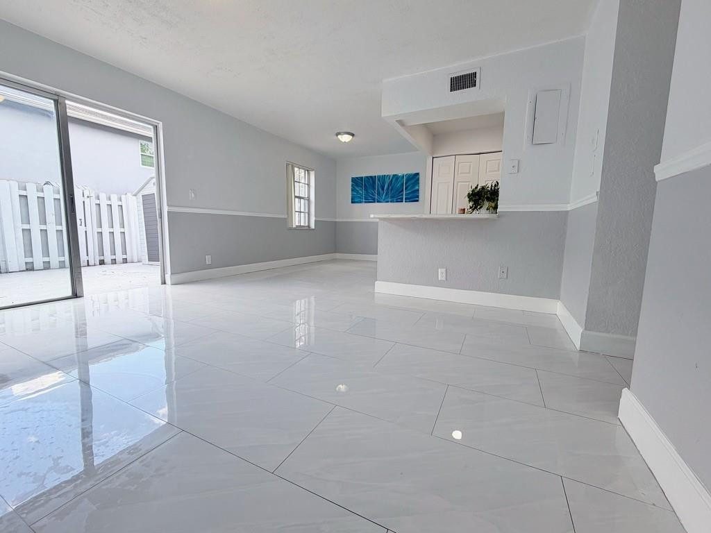 Arrowhead Golf & tennis C - Residential