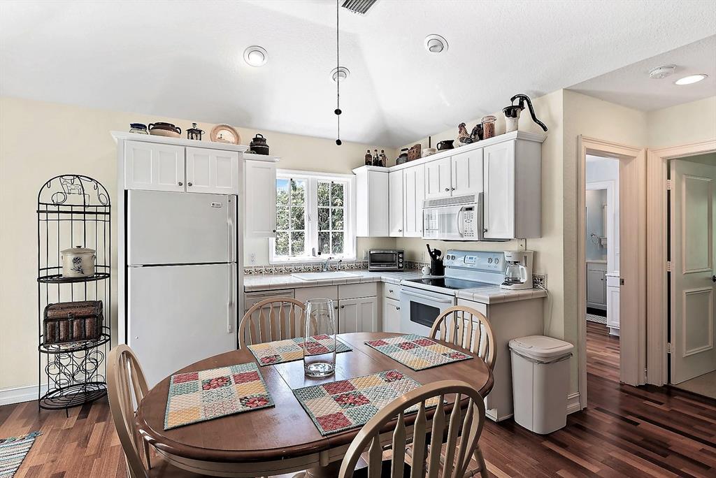 JUPITER RIVER ESTATES - Residential