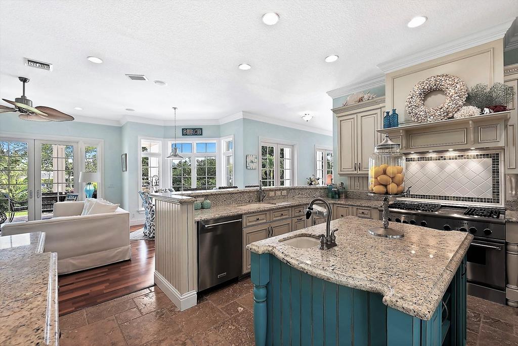 JUPITER RIVER ESTATES - Residential