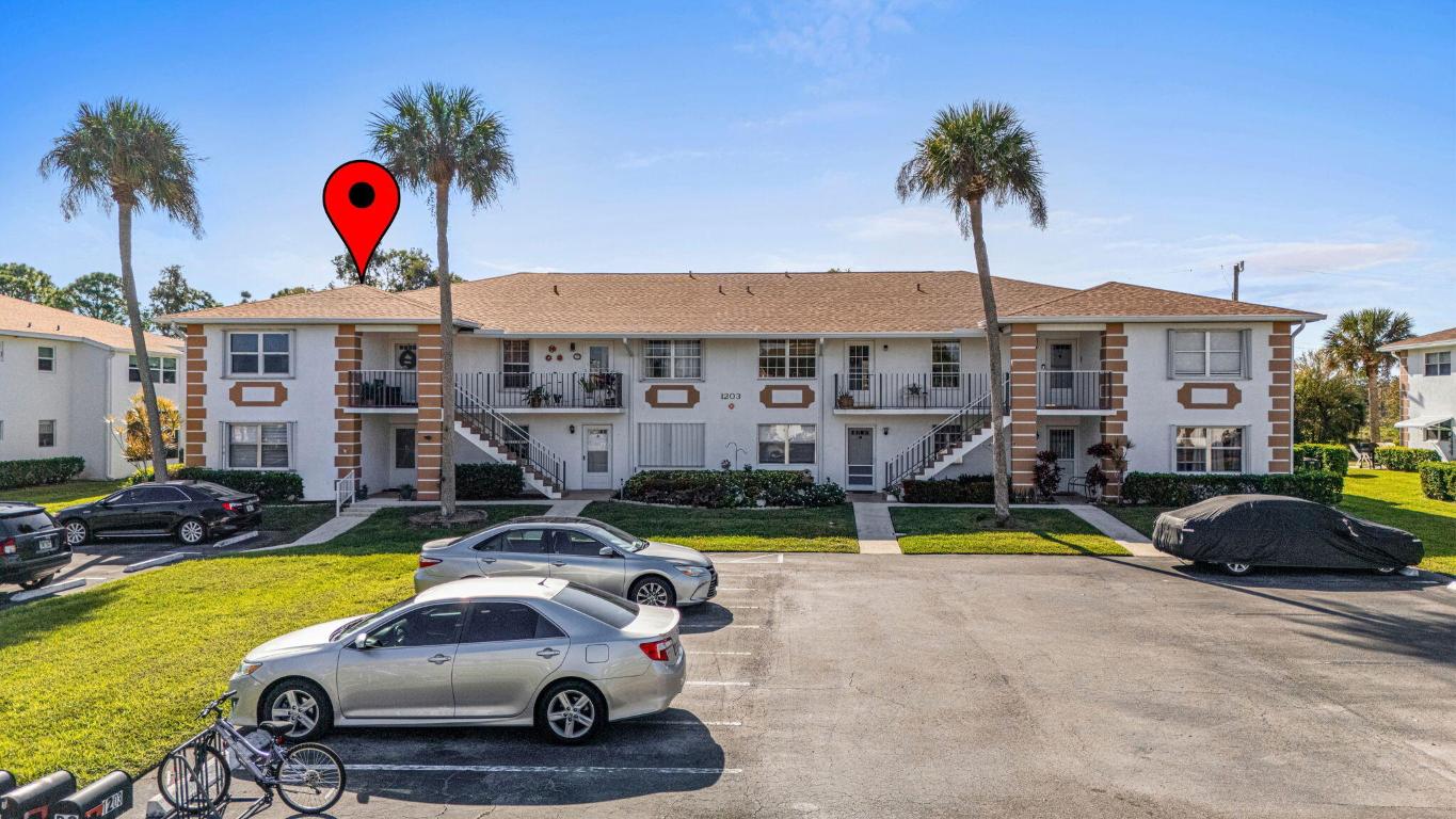 HIGH POINT OF FORT PIERCE CONDOMINIUM SECTION 3 - Residential