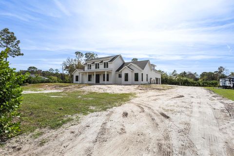 A home in Loxahatchee