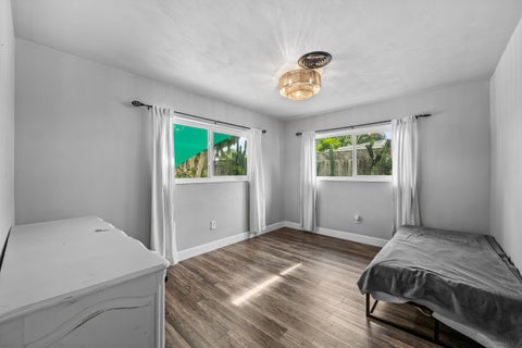 Tiny photo for 4860 NE 6th Avenue, Oakland Park, FL 33334 (MLS # B26056348)