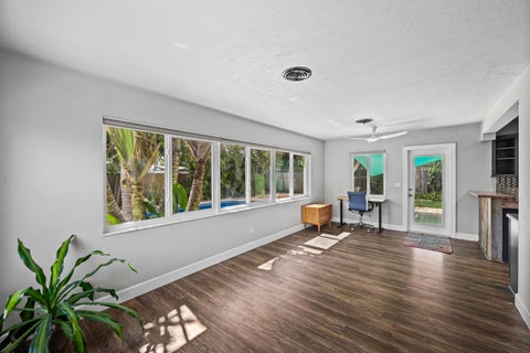Tiny photo for 4860 NE 6th Avenue, Oakland Park, FL 33334 (MLS # B26056348)